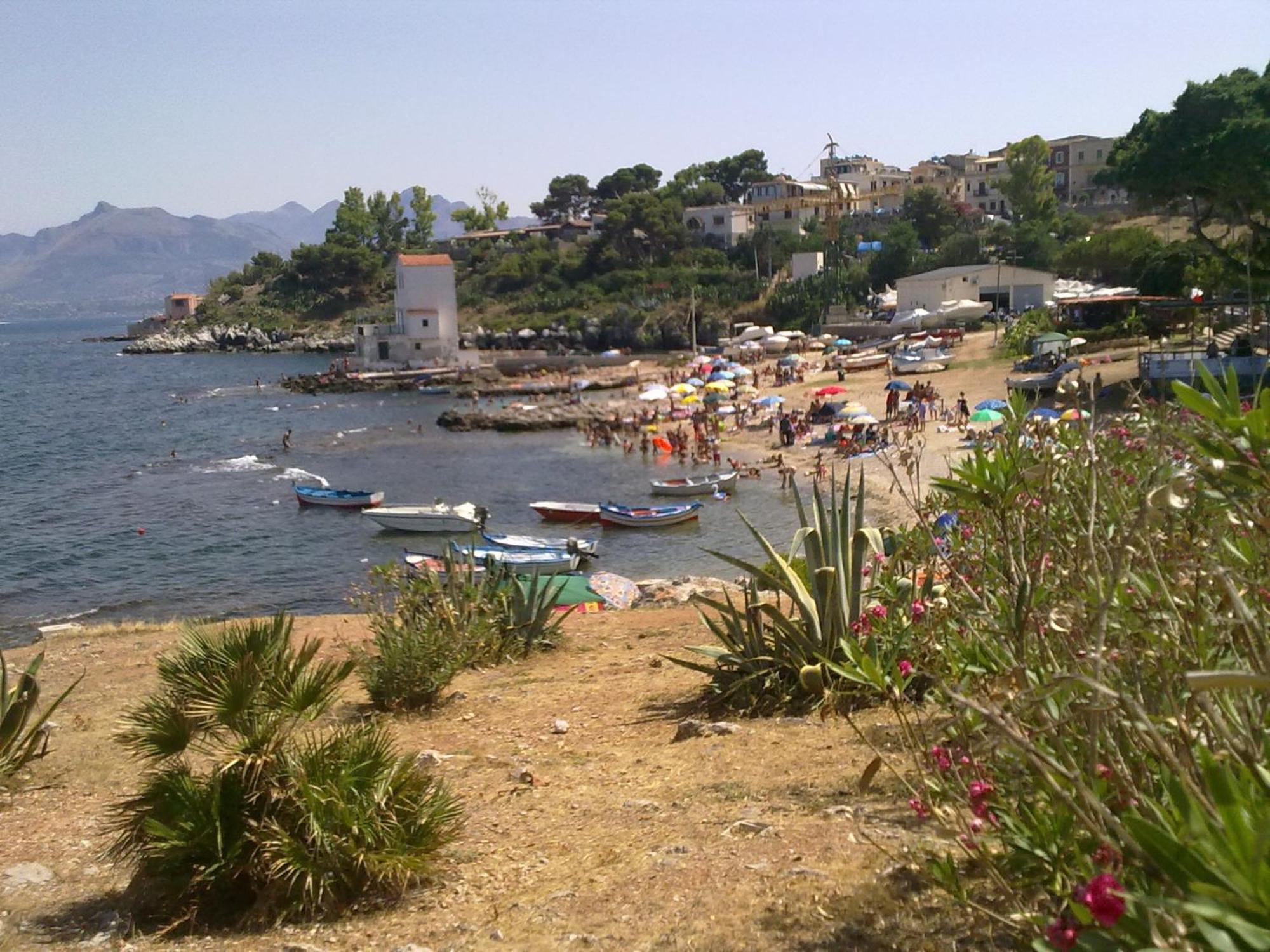 La Caletta Acomodação com café da manhã Santa Flavia Exterior foto
